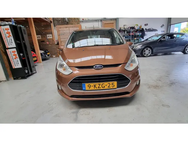Ford B-MAX 1.0 EcoBoost Titanium 2013 Benzine 2