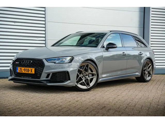 Audi RS4 A4 Avant 2.9 TFSI quattro 2018 Benzine 33