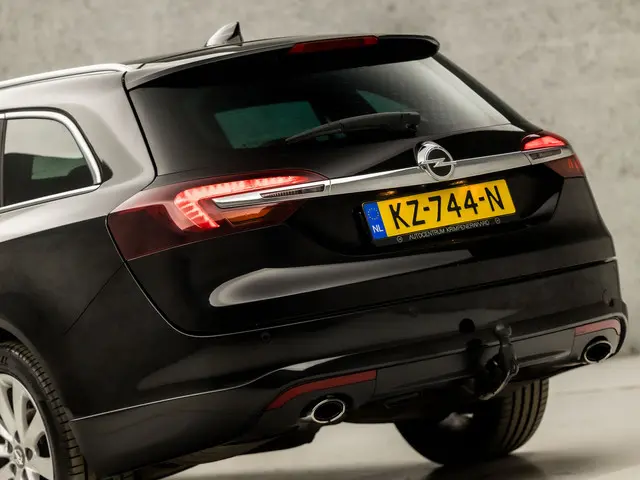 Opel Insignia Sports Tourer 1.6 T Sport 2017 Benzine 13