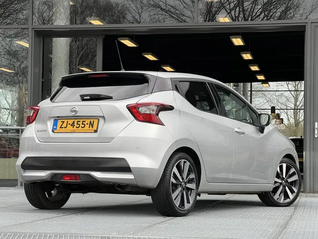 Nissan Micra 1.0 IG-T Tekna 2019 Benzine 2
