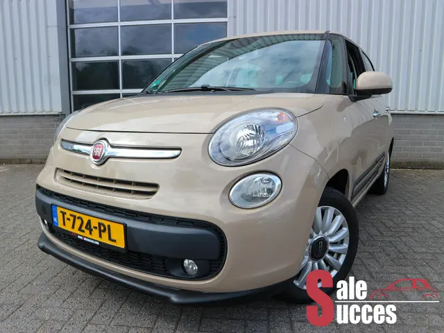 Fiat 500L Living 1.4 T-Jet Lounge 7p. 2016 Benzine