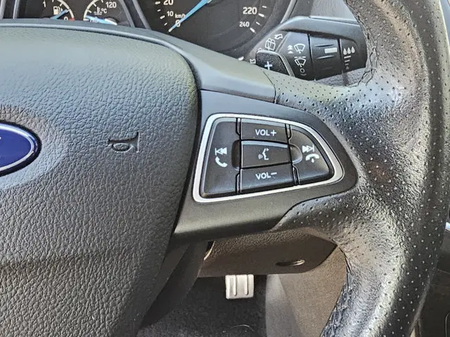 Ford Focus 1.5 ST-line Automaat 2017 Benzine 17