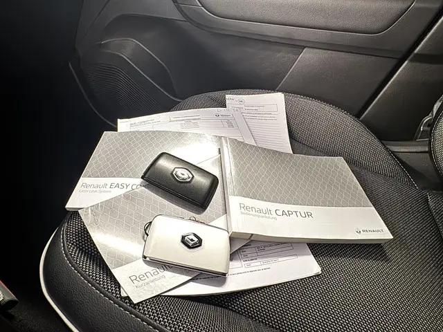 Renault Captur 1.0 TCe 100 Intens 2020 Benzine 18