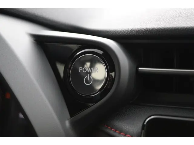 Lexus LBX Elegant 2WD 2025 Hybride Benzine 40
