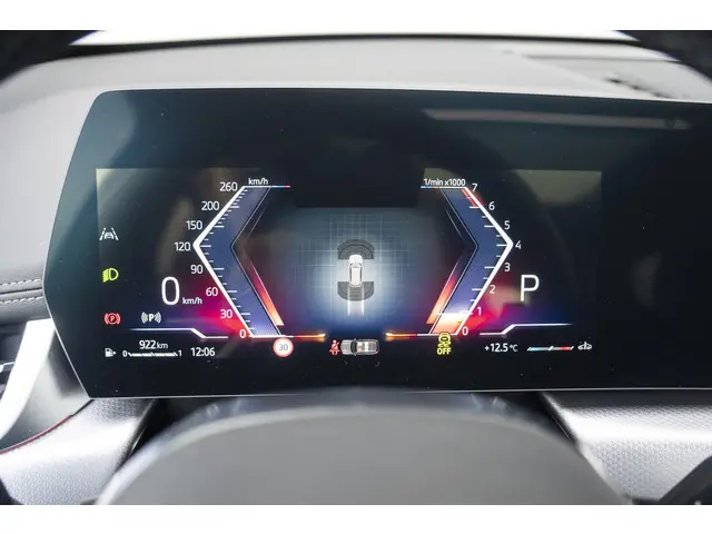 BMW X1 18i sDrive Aut. 2024 Benzine 33