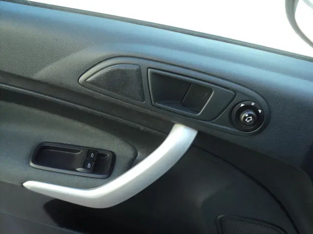 Ford Fiesta 1.25 Champion 5drs airco bj2012 2012 Benzine 8