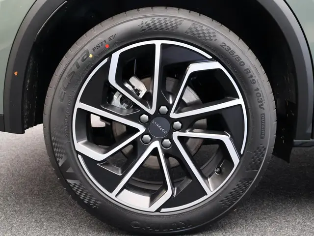 Lynk & Co 01 1.5 Core 2026 Benzine 4