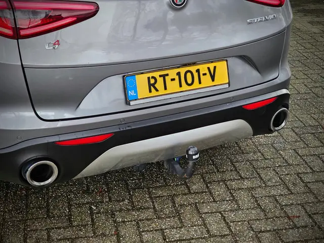 Alfa Romeo Stelvio 2.0 T AWD First Edition 2018 Benzine 7