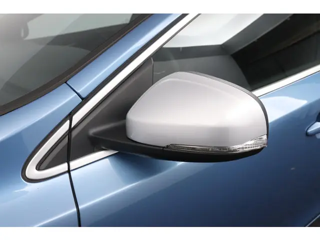 Volvo V40 2.0 D2 R-Design 2016 Diesel 36