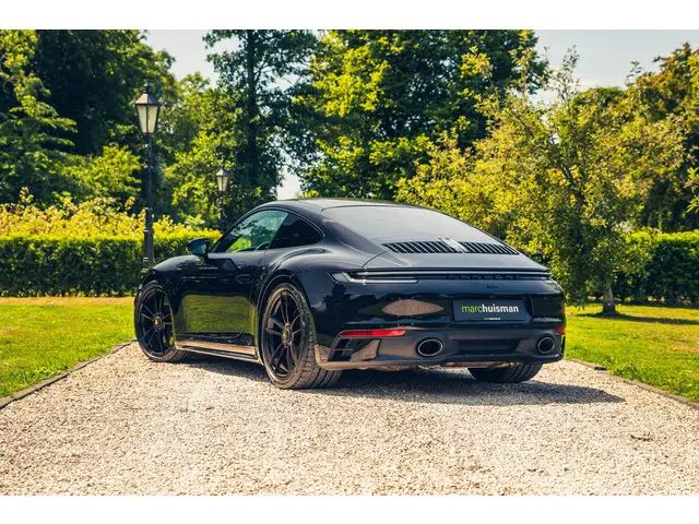 Porsche 911 3.0 Carrera GTS 2022 Benzine 147