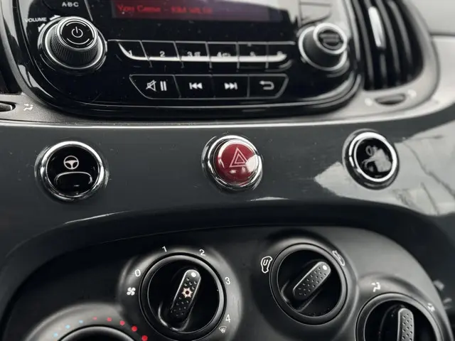 Fiat 500 1.0 Hybrid Pop 2020 Benzine 18