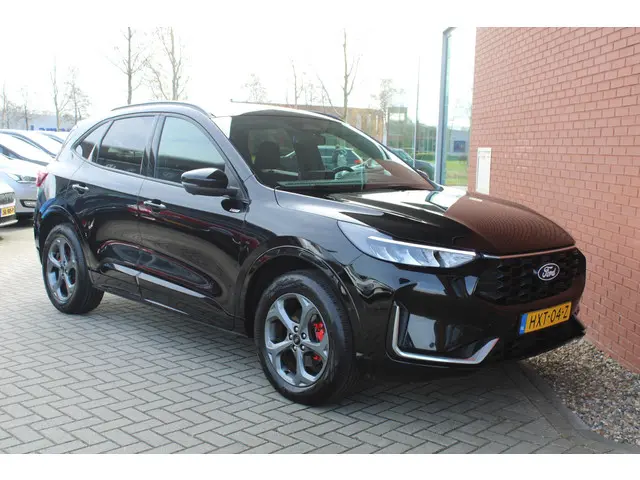 Ford Kuga 2.5 PHEV ST-Line X 2025 Hybride Benzine 6