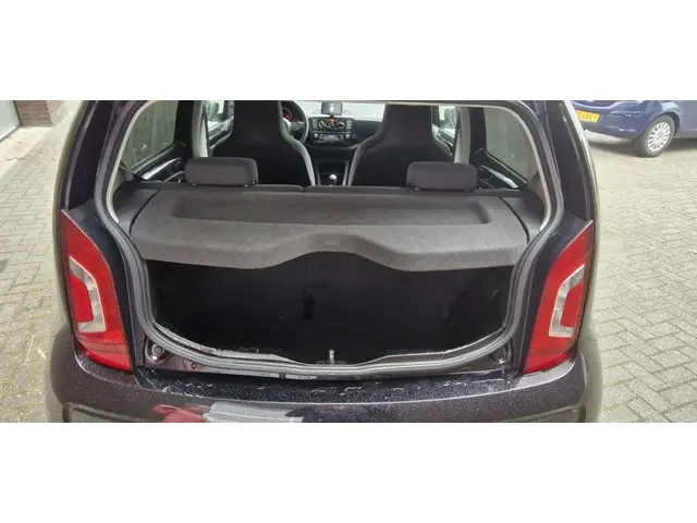 Volkswagen up! 1.0 move up! BlueM. 2015 Benzine 13