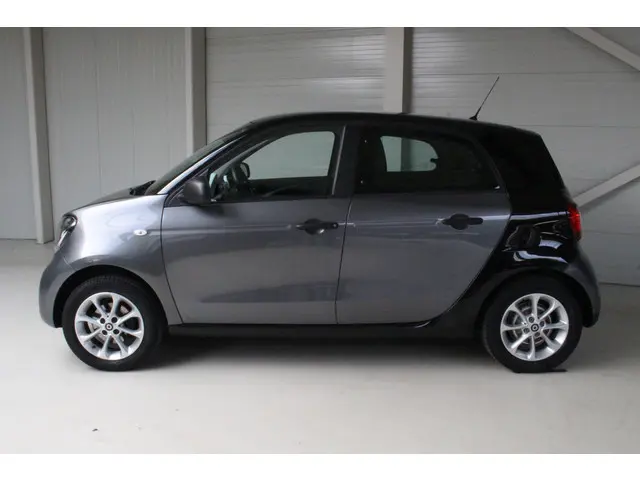 Smart Forfour 1.0 Automaat 2017 Benzine 2
