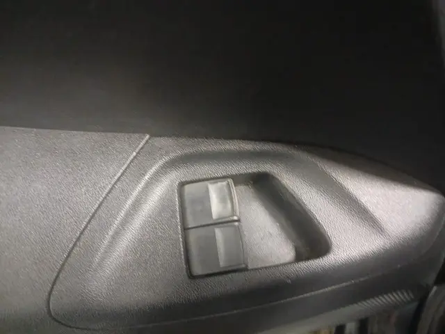 Toyota Aygo 1.0 VVT-i x-now - Frontschade 2017 Benzine 12