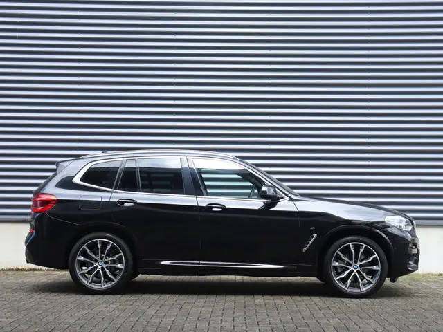BMW X3 xDrive20i 2020 Benzine 5