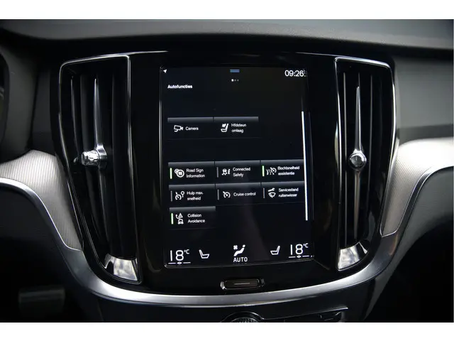 Volvo V60 2.0 B3 R-Design 2020 Hybride Benzine 48