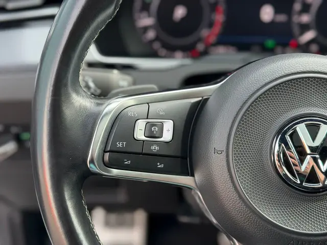 Volkswagen Arteon 1.5 TSI Business R 2019 Benzine 8