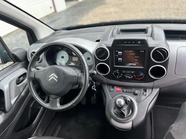 Citroën Berlingo 1.6 VTi Feel 2015 Benzine 18