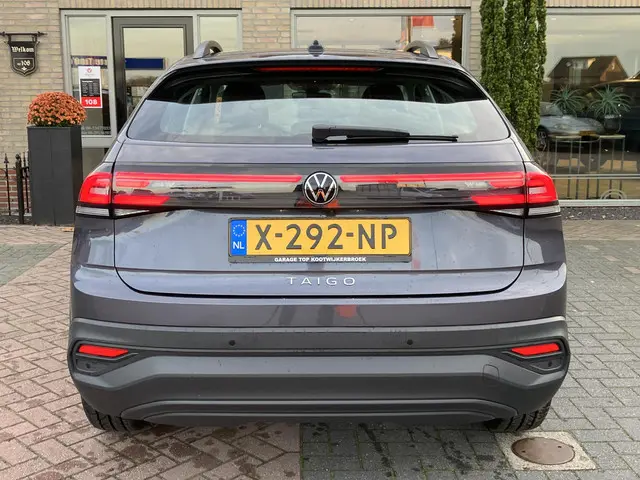 Volkswagen Taigo 1.0 TSI 2023 Benzine 13