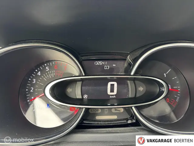 Renault Clio Estate 0.9 TCe Limited 2020 Benzine 14