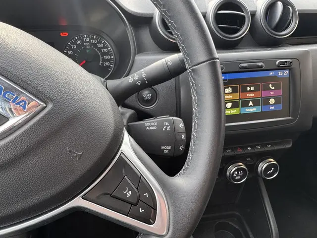 Dacia Duster TCe 130 15th Anniversary 2021 Benzine 16