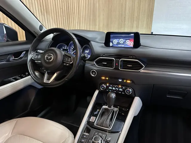 Mazda CX-5 2.5 SkyActiv-G 194 GT-M 4WD 2018 Benzine 24