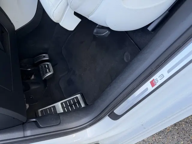 Audi A3 Sportback 2.0 TFSI S3 q. PL Pl 2014 Benzine 21