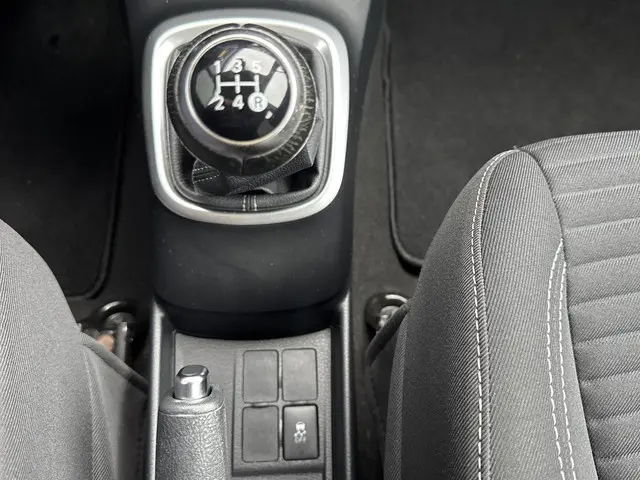 Toyota Yaris 1.0 VVT-i Comfort 2018 Benzine 14