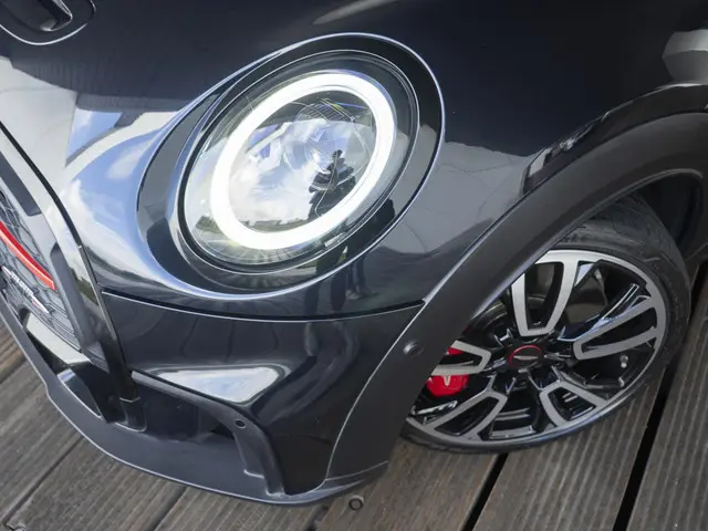 MINI Cooper Cabrio John Works Aut. 2021 Benzine 34