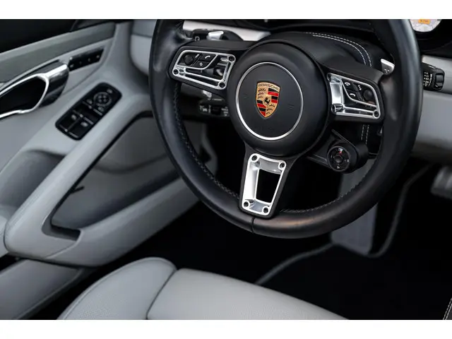 Porsche 718 Boxster S 2023 Benzine 13