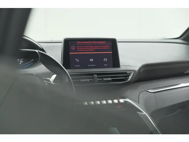 Peugeot 3008 1.6 PureTech 180 GT Line 2019 Benzine 65