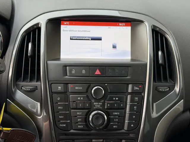 Opel Astra 1.6 Turbo Cosmo 2014 Benzine 33