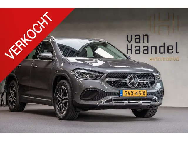 Mercedes-Benz GLA 250 e Luxury Line 2023 Hybride Benzine