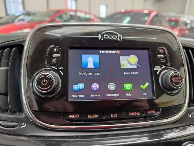 Fiat 500 1.2 Lounge 2017 Benzine 12