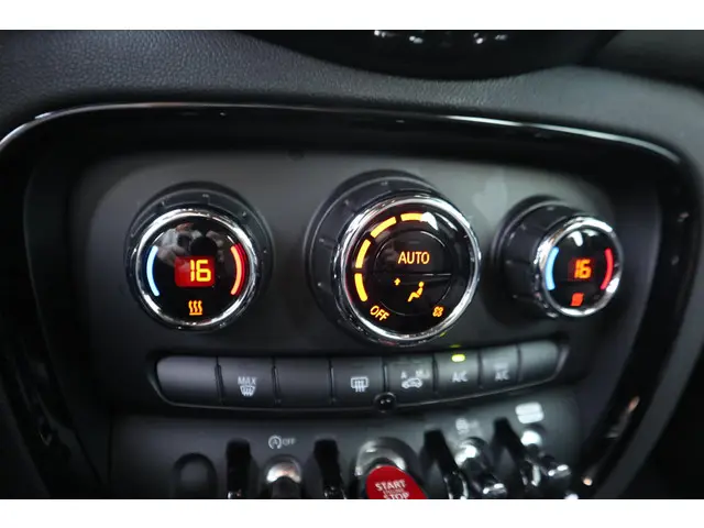MINI Clubman Cooper 2022 Benzine 15