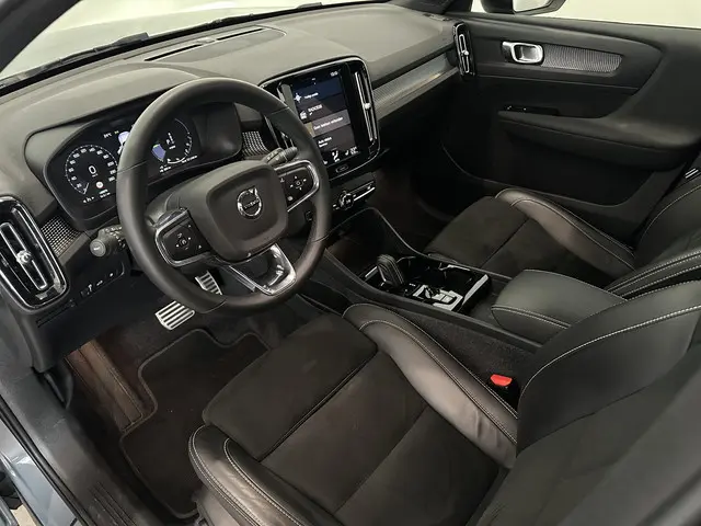 Volvo XC40 1.5 T4 Recharge R-Design 2021 Hybride Benzine 22