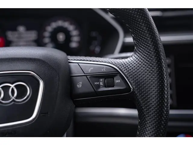 Audi Q3 40 TFSI quattro S Line Pro Line S 2019 Benzine 24