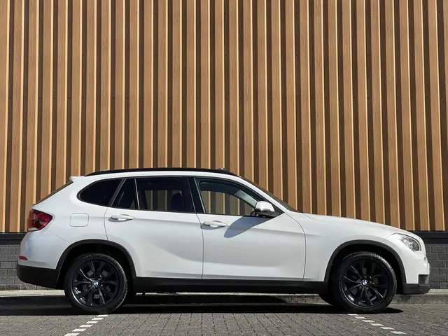 BMW X1 sDrive20i Upgrade Edition 2012 Benzine 4