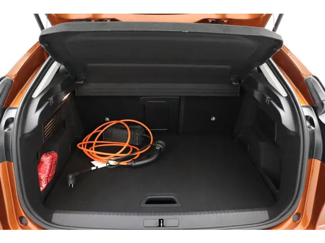 Citroën ë-C4 Shine 50 kWh 2021 Elektrisch 13