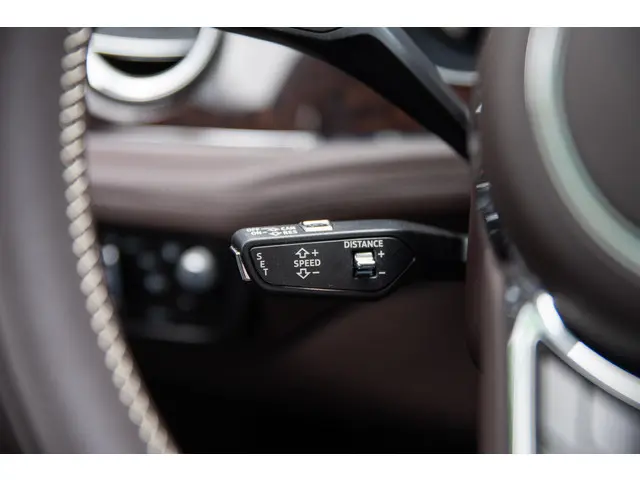 Bentley Bentayga 3.0 V6 Hybrid 2022 Hybride Benzine 81