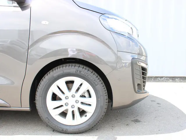 Peugeot e-Expert EV L3 75 kWh 2025 Elektrisch 9