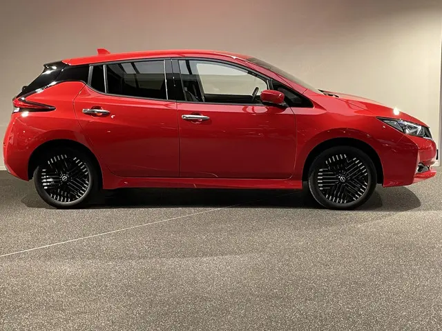 Nissan Leaf e+ N-Connecta 62 kWh 2023 Elektrisch 11