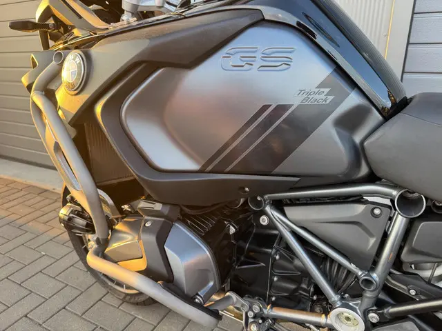 BMW R 1250 GS Adventure Triple Black BOMVOL! 2021 Benzine 9