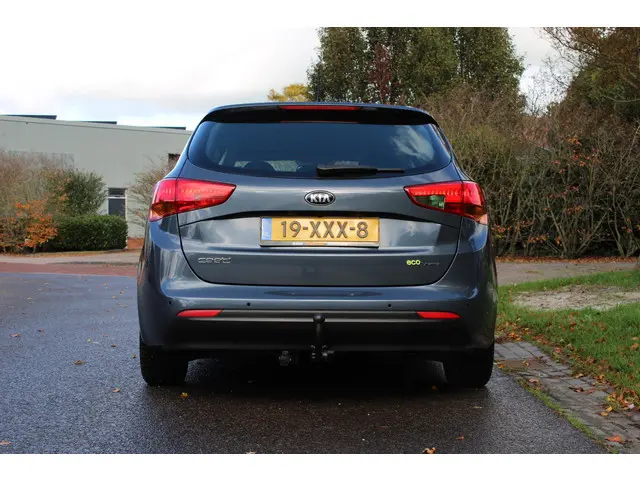 Kia cee'd Sportswagon 1.6 GDI Plus Pack 2012 Benzine 6