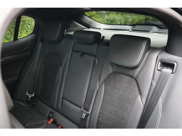 Alfa Romeo Stelvio 2.9 V6 AWD Quadrifoglio 2020 Benzine 20