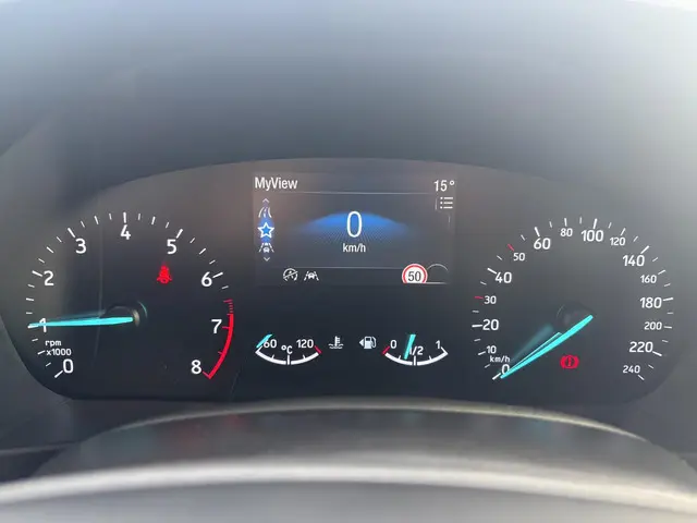 Ford Focus 1.0 EcoBoost Titanium Business 2018 Benzine 15