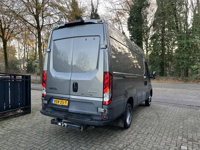 Iveco Daily 35C16V 2.3 352 H2 L 2017 Diesel 14