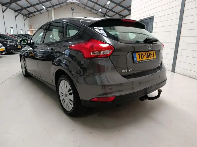 Ford Focus 1.0 Trend 2017 Benzine 3