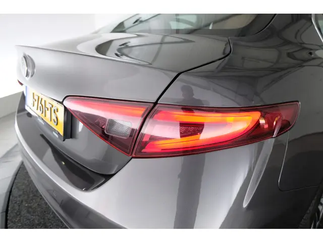 Alfa Romeo Giulia 2.0T Super 2017 Benzine 27